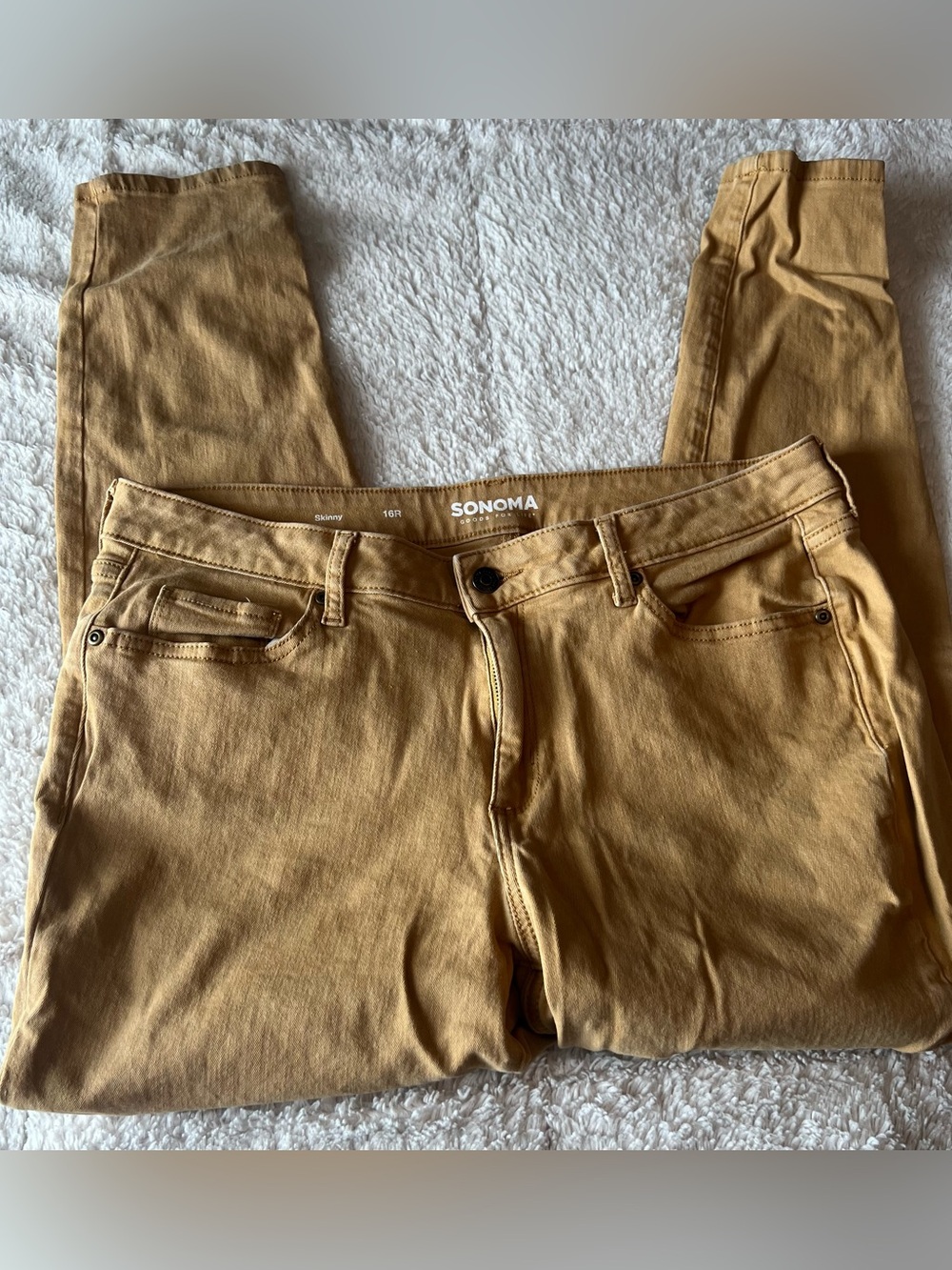 Sonoma Skinny Jeans in Mustard